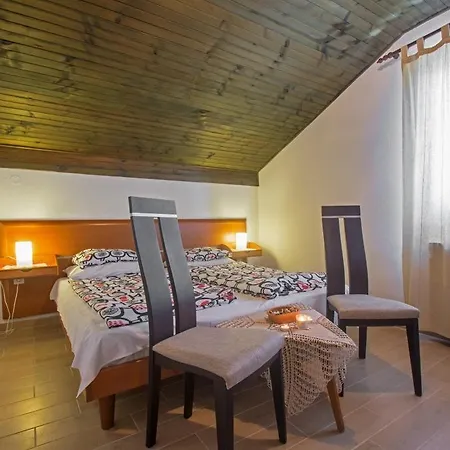 Crikvenica, Vinodol 15 *
