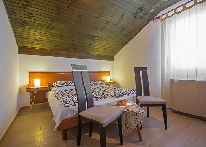 Crikvenica, Vinodol 15 *